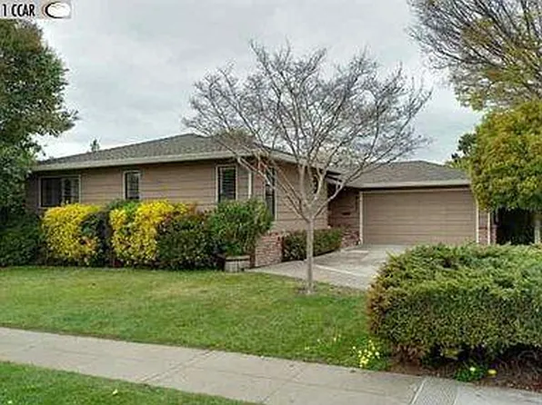 2627 Parkside Dr, Fremont, CA 94536