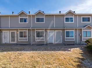 5330 Solar Ridge Dr, Colorado Springs, CO 80917