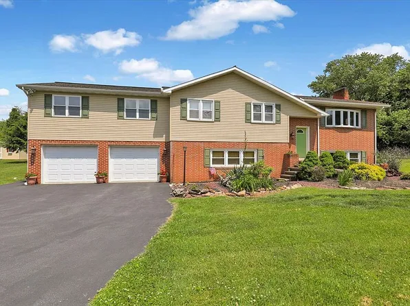 1683 Wyomissing Rd, Mohnton, PA 19540