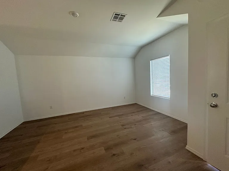2022 Chandler Meadows Dr — Photo 13