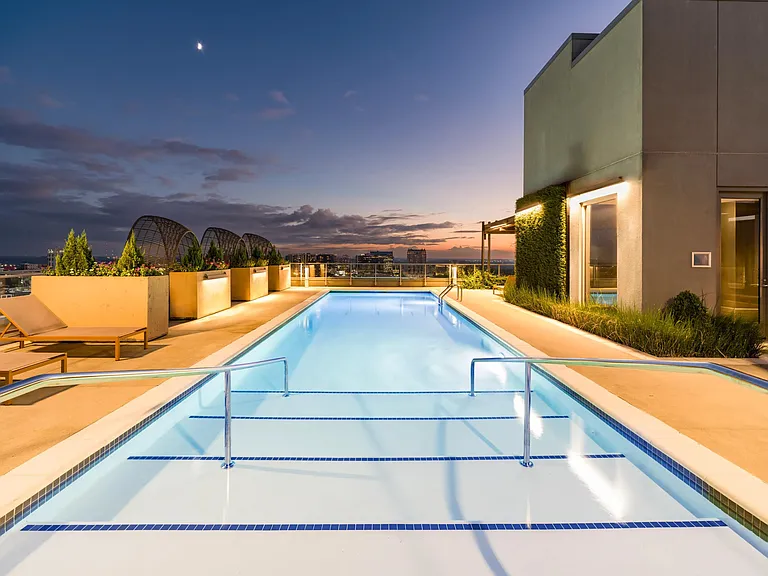 Sunset swims at Modera Old Ivy pair rooftop pool views with calm city nights, offering a refined escape just minutes from Buckhead.