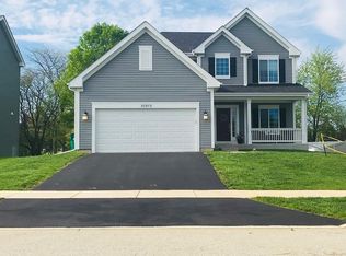 32972 N Three Oaks Ln, Libertyville, IL 60048