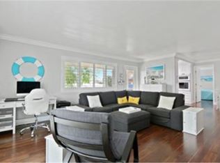 1900 McKinney Way APT 22H, Seal Beach, CA 90740