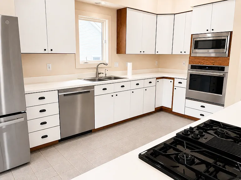 7204 Elizabeth Dr — Photo 4