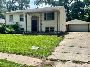 9843 Ellis Dr, Indianapolis, IN 46235