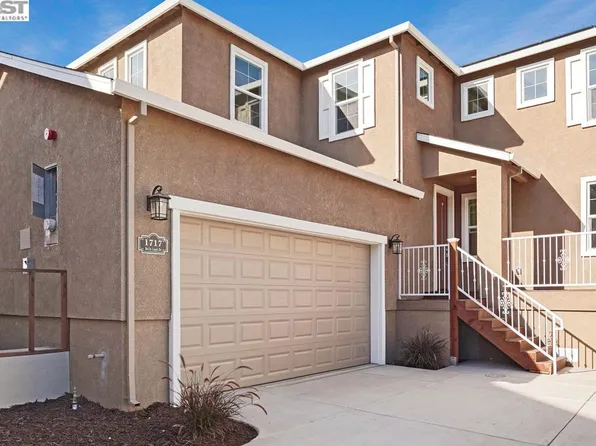 1717 Bella Lago Dr, Stockton, CA 95206