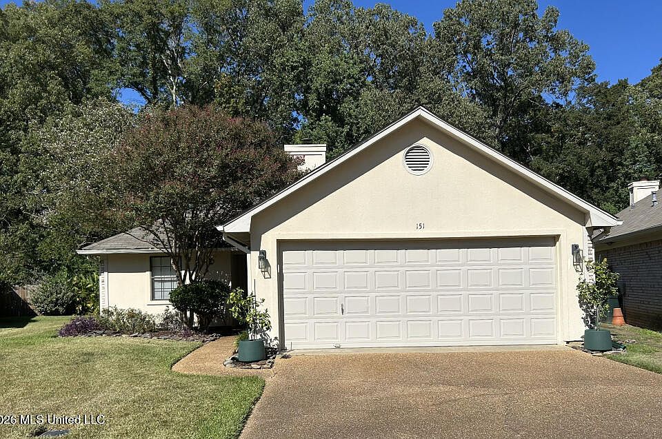 1st image of 151 Mallard Pointe Dr