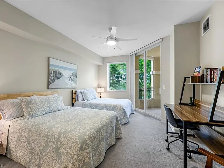 2728 Tiburon Blvd E #A-204 — Photo 12