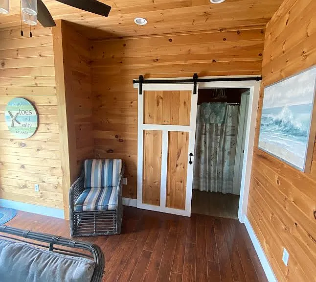 302 Pine Point Rd #2 — Photo 3