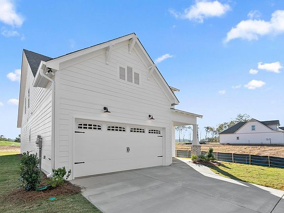 2nd image of 113 Huntley Ridge Dr