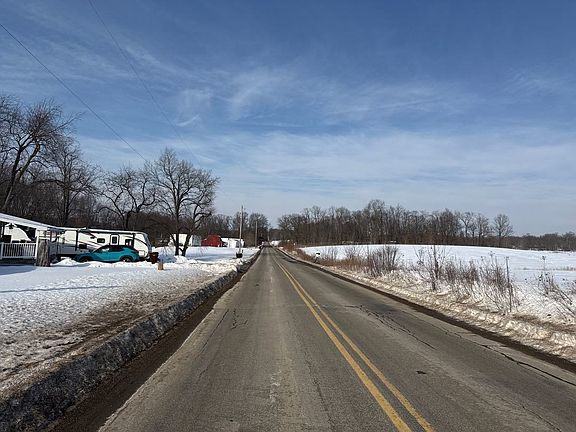 4th image of 2225 Kennard Rd