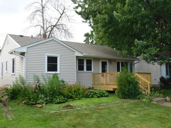 1940 Hoyt Ave E, Saint Paul, MN 55119