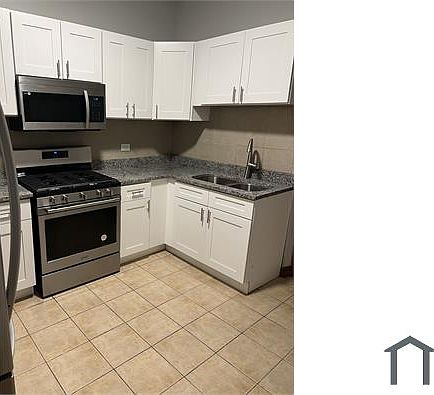 1st image of 4459 W Monroe St #2