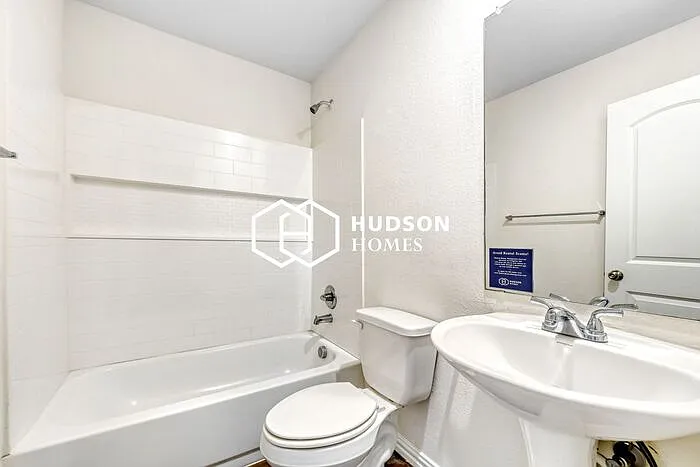 2128 R W Bivens Ln — Photo 10