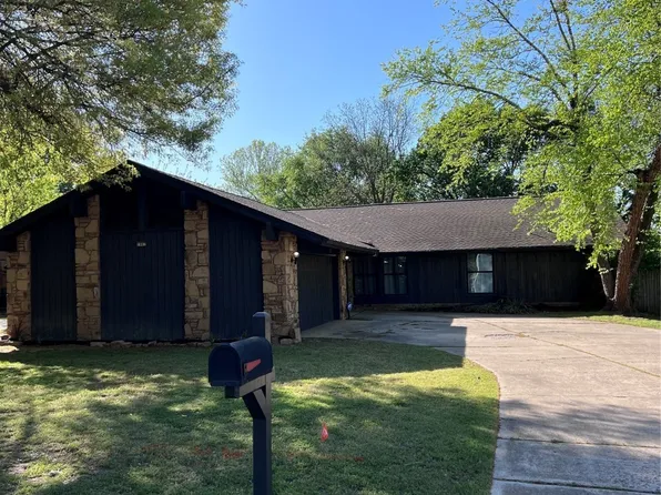 7807 S Urbana Ave, Tulsa, OK 74136