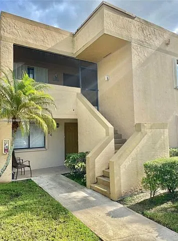159 Lakeview Dr #204 — Photo 1