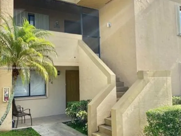 159 Lakeview Dr APT 204, Fort Lauderdale, FL 33326