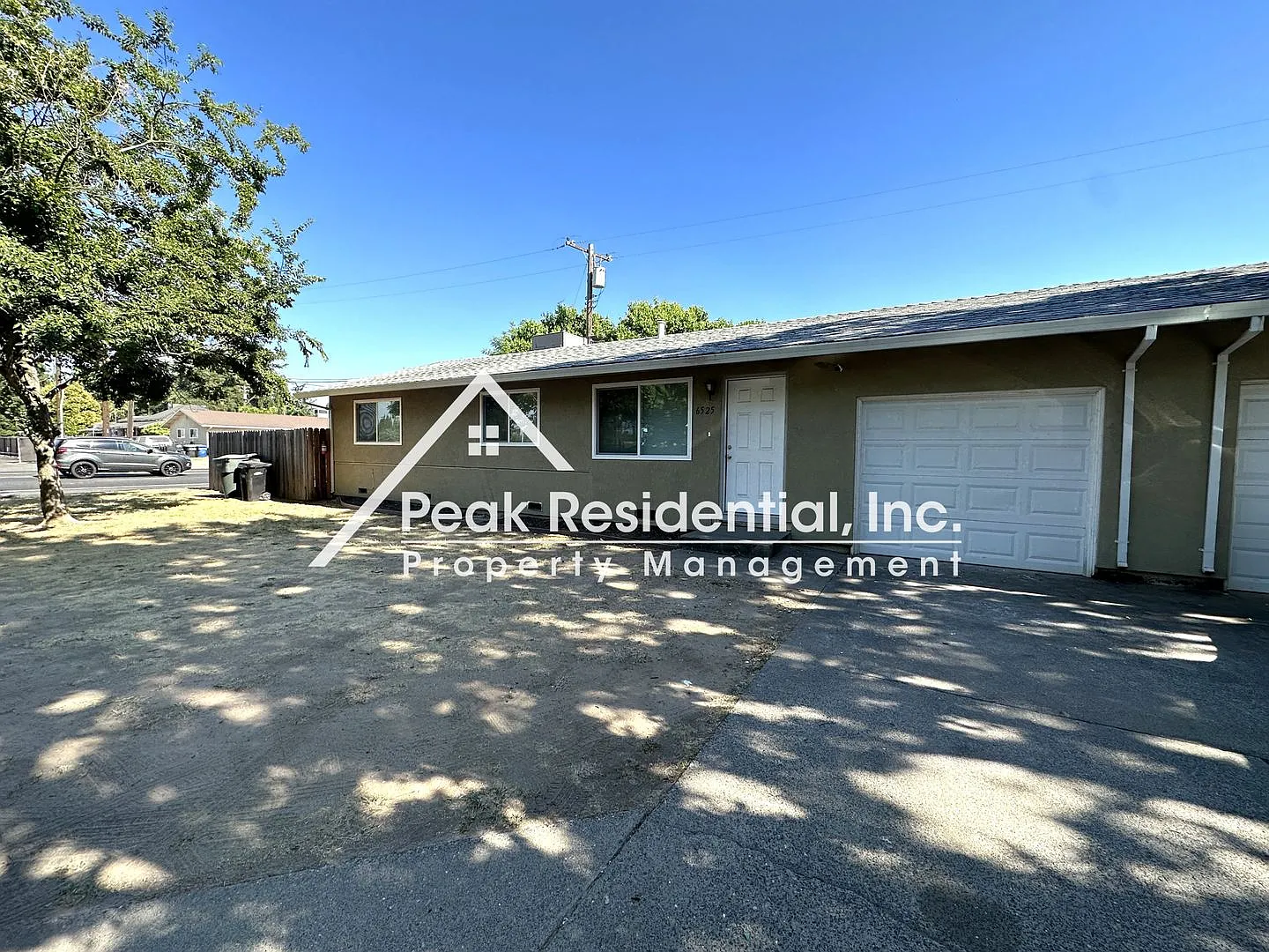 Wonderful Orangevale 3bd/1ba Duplex with 1 Car Garage — Photo 1