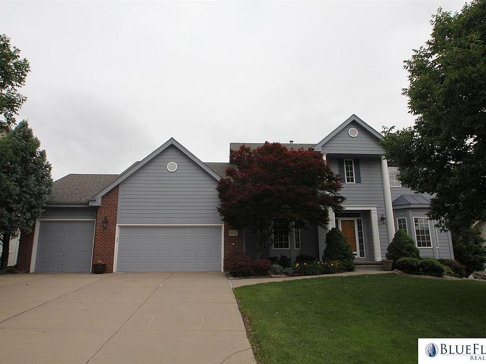 1st image of 4124 N 153rd St