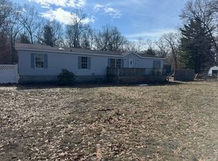 7067 Hall Rd, Muskegon, MI 49442