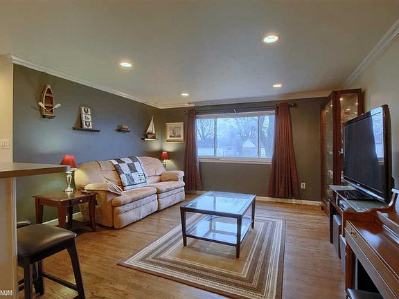 3rd image of 30469 Jo Ct