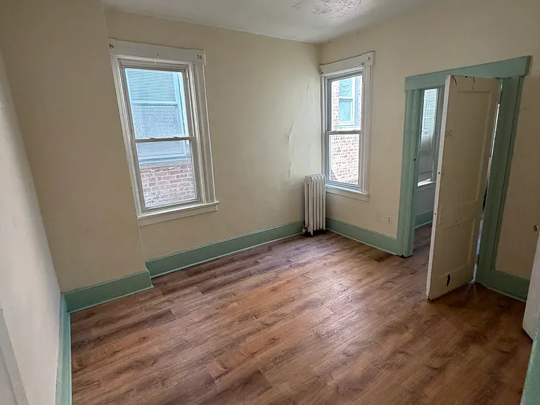 379 Madison St #2 — Photo 4