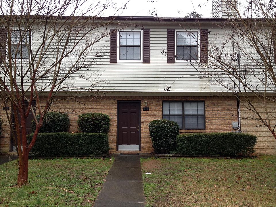 1st image of 116 Bentley Pkwy