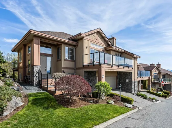 35931 Empress Dr #11, Abbotsford, BC V3G 2M8