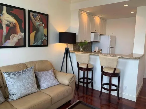 235 Sunrise Ave, Palm Beach, FL