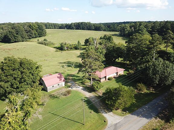 2nd image of 2566 Rolling Hills Rd