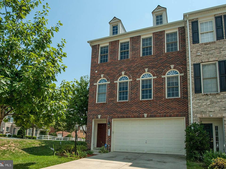 1st image of 8417 Chaucer House Ct