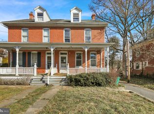 1949 Willow Street Pike, Lancaster, PA 17602