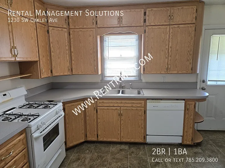 1230 SW Oakley Ave — Photo 8