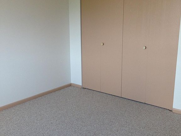 Closet example for both bedrooms