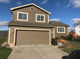 17258 Ruggles St, Omaha, NE 68116