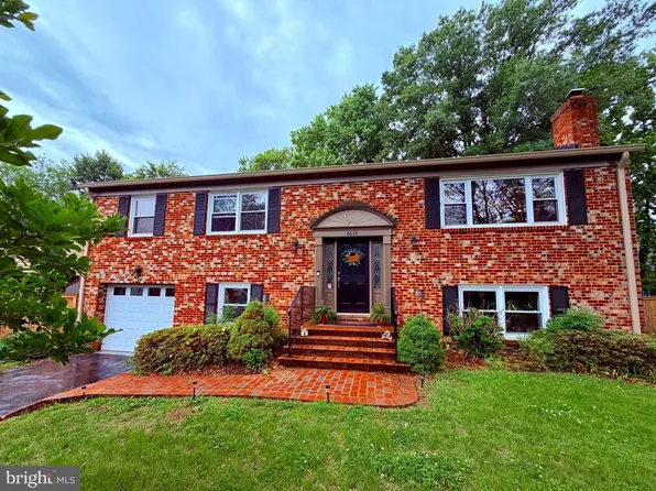 8638 Vernon Ave, Alexandria, VA 22309