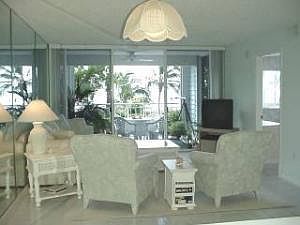 4th image of 1901 S Roosevelt Blvd APT 101