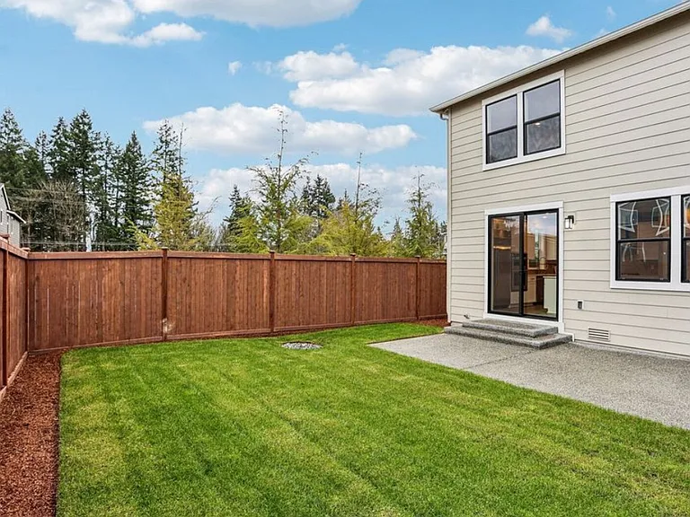 13524 NE 104th Way — Photo 18