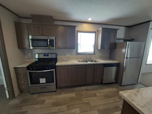 105 Delta Dawn #Bv105, Springfield, IL 62707