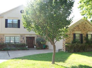 1325 Huntington Dr, Mesquite, TX 75149