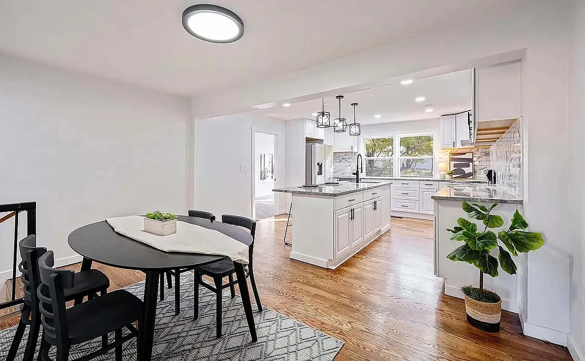 5 bed, 2540 sqft, $3,500 — Photo 4