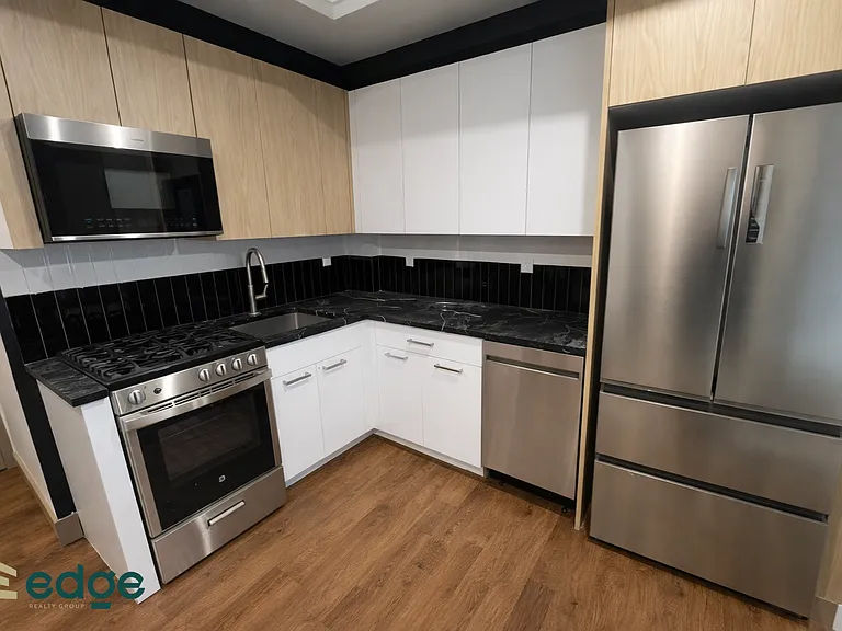 419 E 135th St #1G — Photo 3