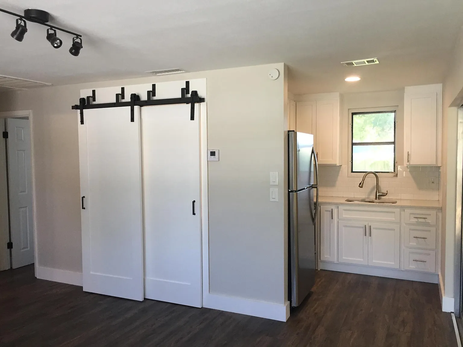 2 bed, 660 sqft, $2,650 — Photo 1