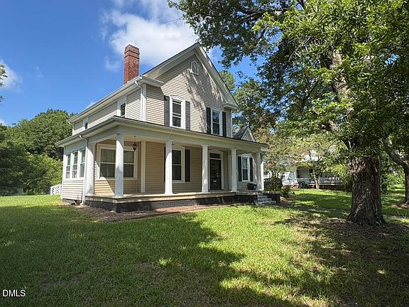 2nd image of 512 Raleigh St