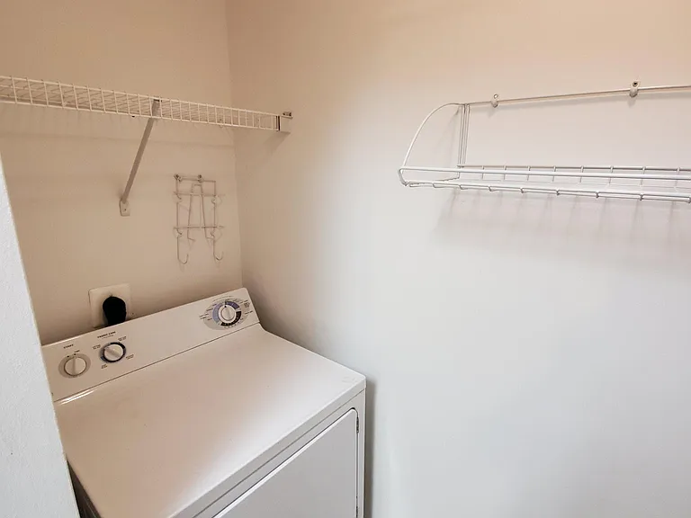 1781 Jonathan Way — Photo 8