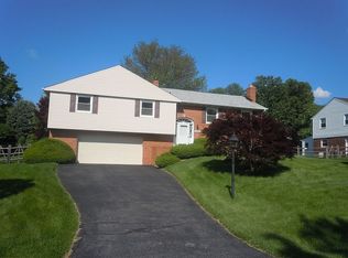 18721 Willow Grove Rd, Olney, MD 20832