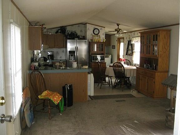 2nd image of 13 N Butters Ln