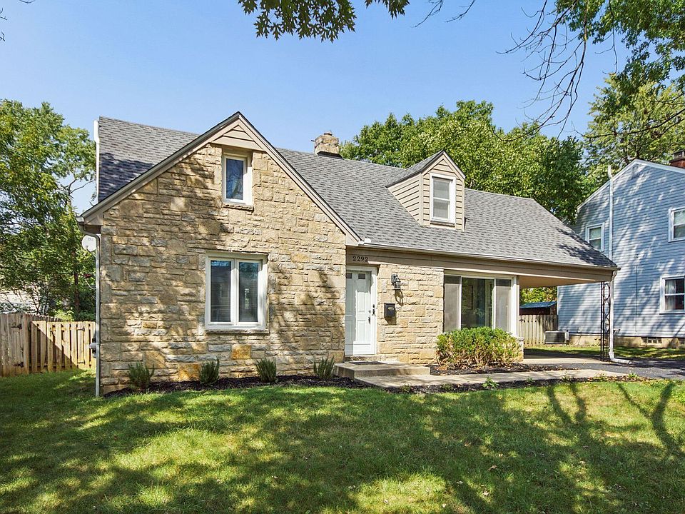 1st image of 2292 Swansea Rd