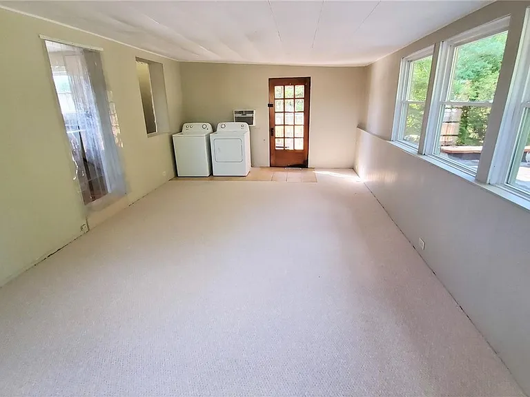 1313 W Main St — Photo 17
