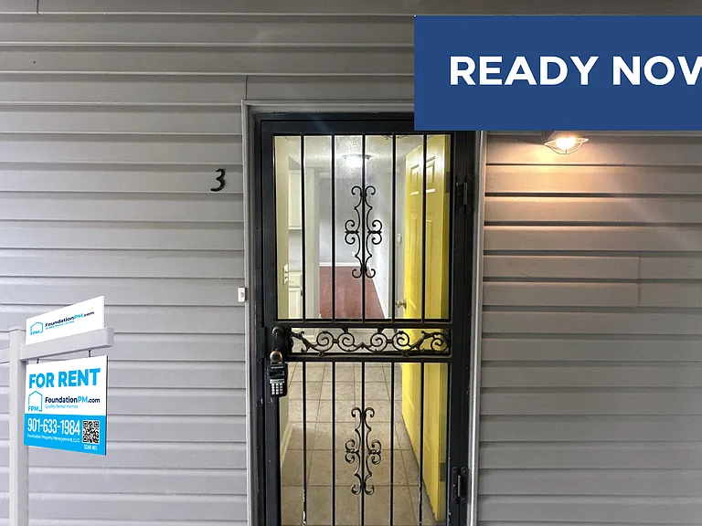 34 N Idlewild St #3 — Photo 2